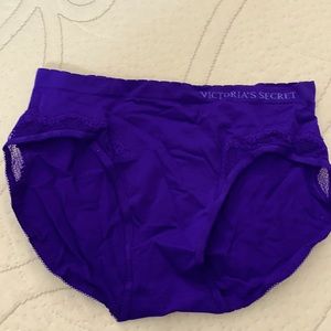 Victoria’s Secret High leg Briefs